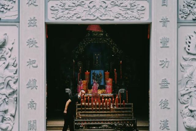 神仙不输泉州，这座闽东小城也有封神的秋天