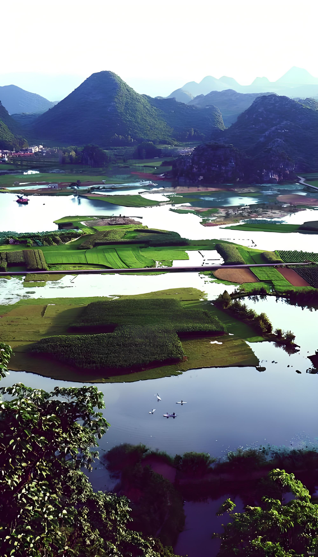 踏迹寻音：山水画卷与人间烟火完美交融的云南文山普者黑