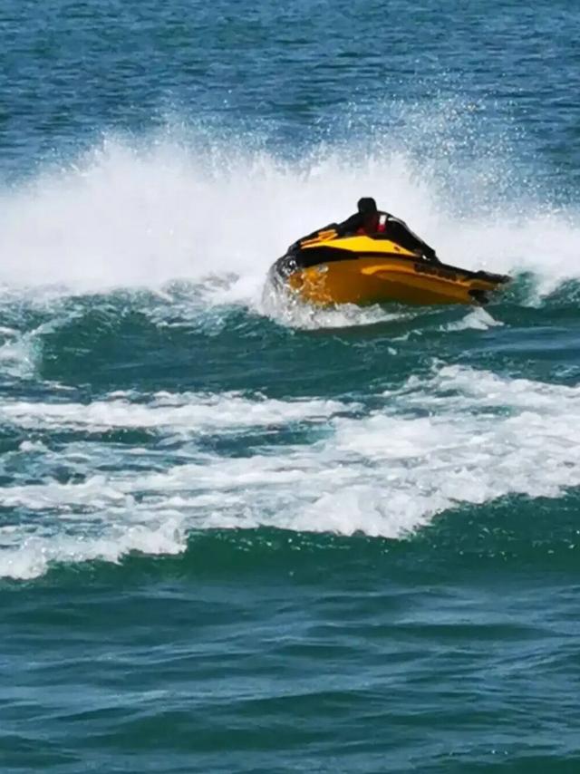 博斯腾湖不是湖，这是西海！