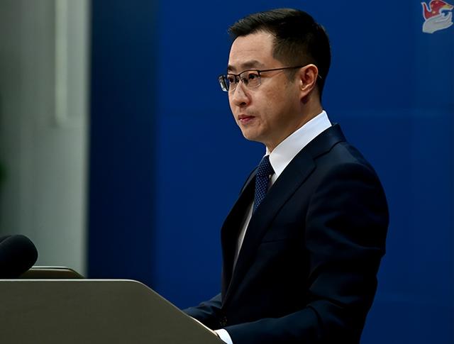 泽连斯基突然翻脸，通知中方做好全面准备，迎接乌克兰的最新制裁