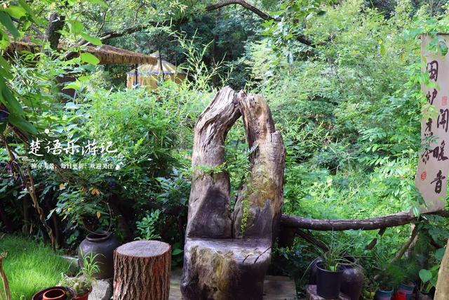 浙江宁波这处风景隐藏在山岙里，堪比桃源秘境，成为周末休闲胜地