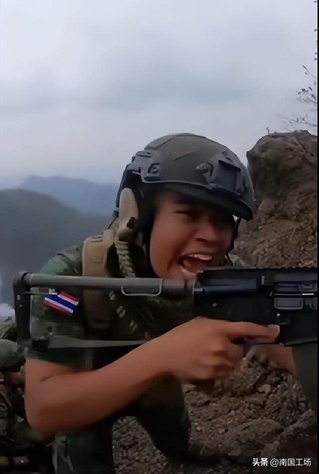 就在刚刚，泰国军队遭最大惨败：柬埔寨敢死队手持56冲，光脚冲锋