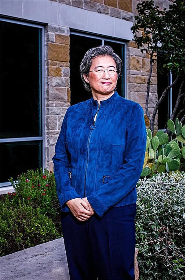 她是美科学院院长，担任美尖端芯片公司CEO，却顶风为中国造芯片