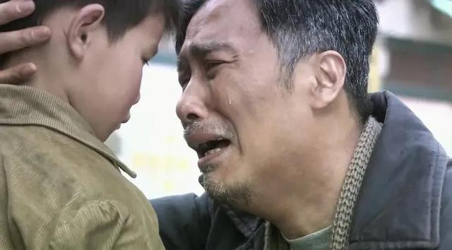 给过去10年最好的谍战剧排个名：《沉默的荣耀》第6，《风筝》第2