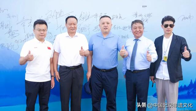 新疆户外经济迎来黄金期 中国中亚联手打造世界级户外天堂