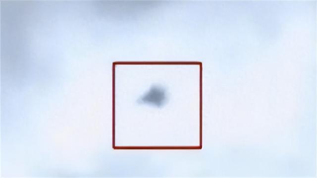 技不如人？中美卫星拍对方航母，美国的一清二楚，为啥中国很模糊