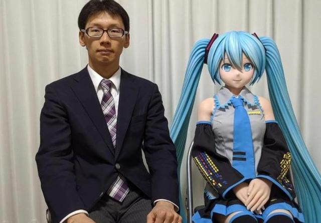 日本“妻子机器人”售价仅十万，与人造子宫结合或淘汰女性？太扯