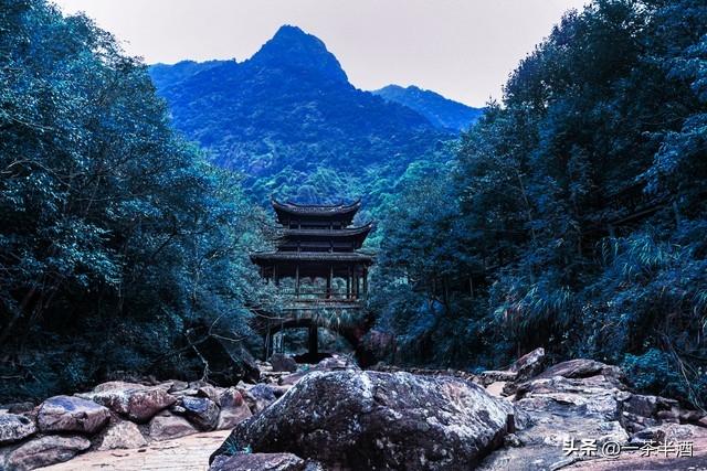 自驾攻略：江西由北向南自驾游线路，串联特色景点免费营地及美食