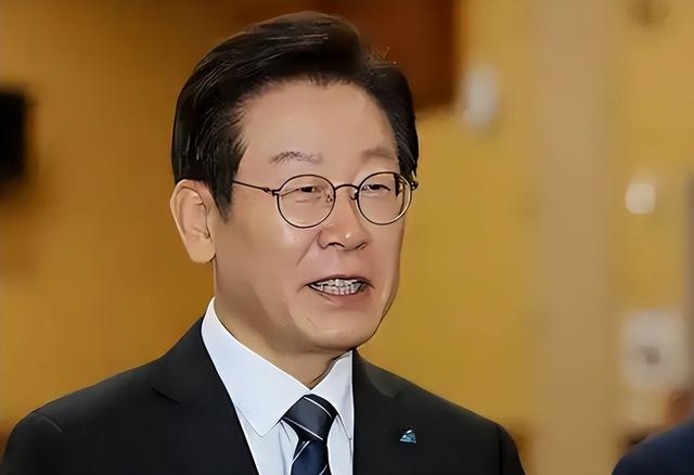 李在明态度变了，对中国发出正式邀请，三个月后请中方亲自上门，希望中方能够参加峰会