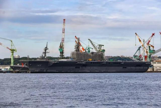 一声不吭造7艘准航母，美国才发现	，真正对手已成闷声干大事的它