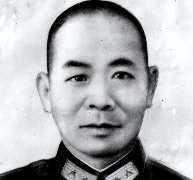 吴石牺牲后	，儿女受苦几十年，当得知父亲的伟大后，他们哭了