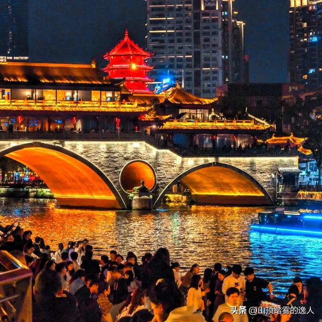 我北京人，去了趟四川成都，实在忍不住想说说：成都的6点印象～