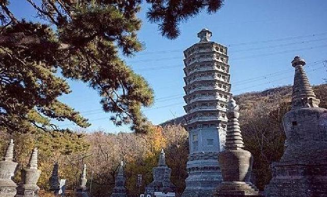 中国有一古寺，庙不大，却有武警24小时站岗，有何“过人之处”？