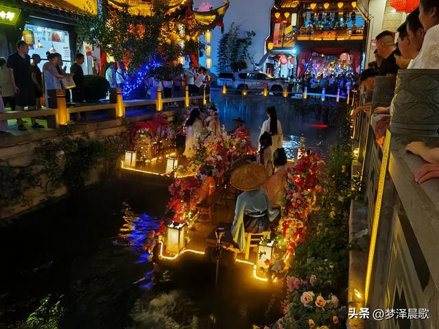 千灯摇橹处 夜宴三千年 ——央视直播里的祥云湾时空折叠夜