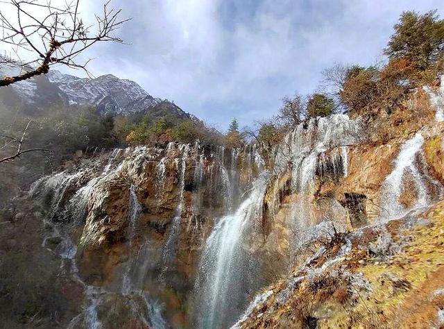 层林尽染看平武