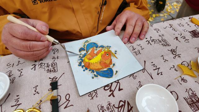 持续一周！抓住银杏的“尾巴”，到后市街打卡“疯狂动物城”