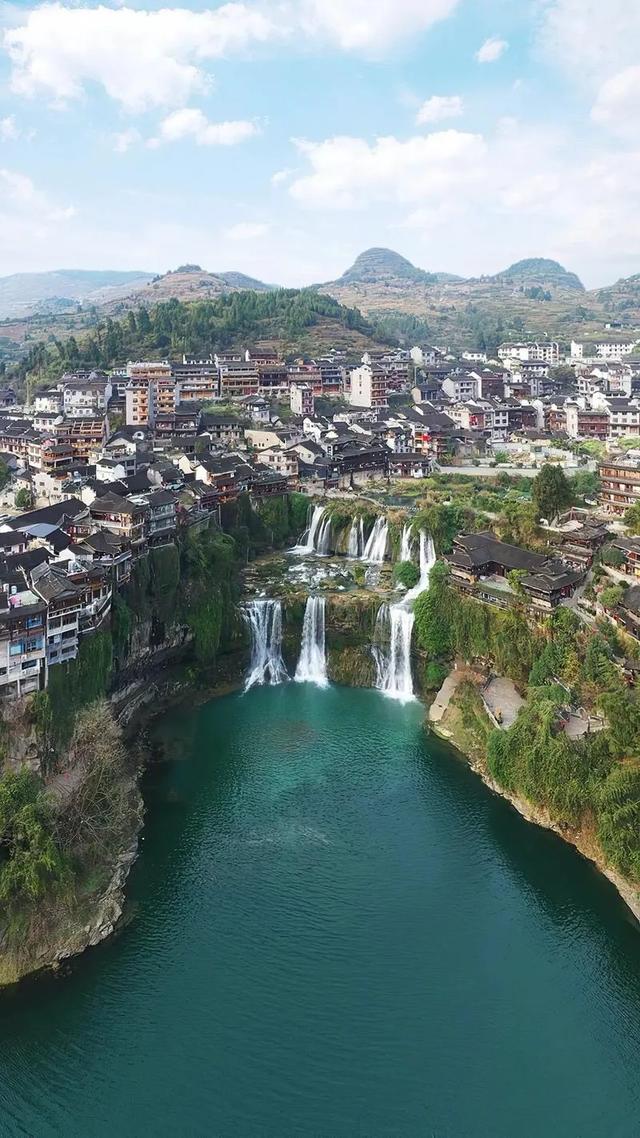 湖南必去十大景点排行榜，这才是湖南最值得去的10个地方，收藏好