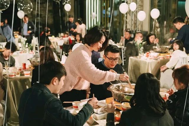 发现没有？今年国庆出现6个“反常现象”，说明大家开始转变了