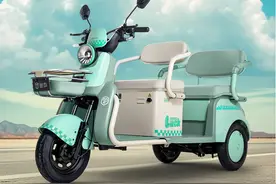 休闲三轮车分3类，哪款适合老人代步接娃？用3款车对比，有答案了图片