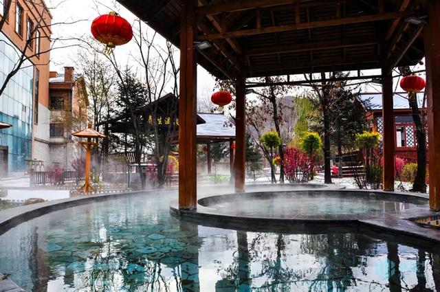 泡汤池、赏雪景，宾县“寒地温泉”暖意迎宾