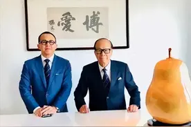 郭嘉文没分手，而且日渐低调备受宠爱，只因前边还隔着一个女人图片