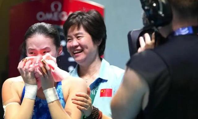 担心的事还是发生了，陈芋汐含泪说出心声，暴露了一个圈子的恶俗