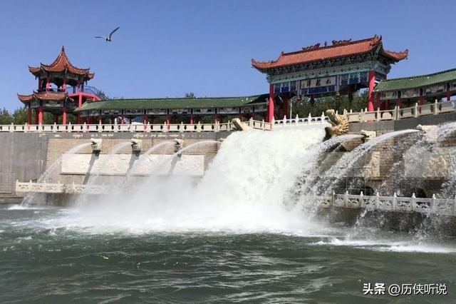 西方专家：中国又开始逆天改命，“引额济克”工程，让荒漠变绿洲