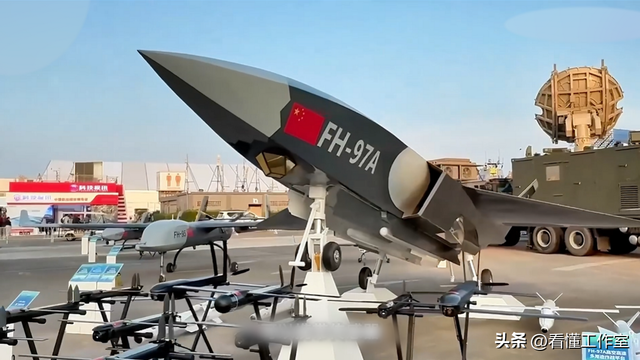 “无人版歼-20”横空出世！能超音速、能隐身的无人僚机上线