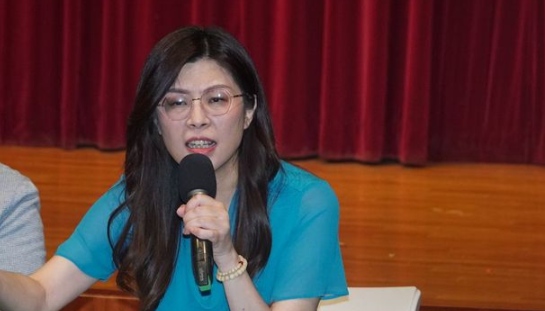 国民党主席位置坐稳了！郑丽文摊牌：两岸不回归和平，其他是侈谈