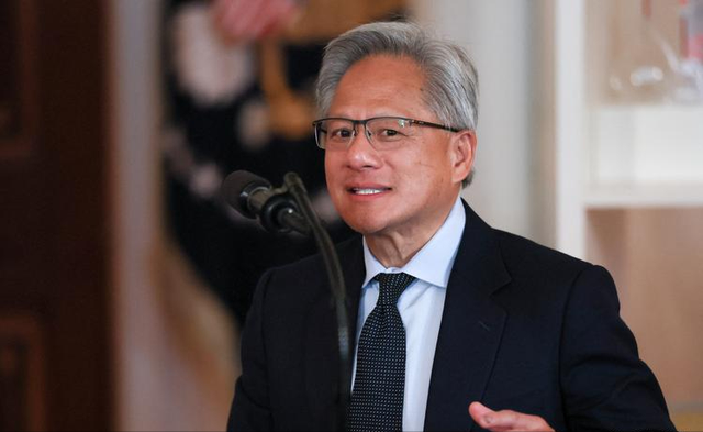 黄仁勋游说失败，特朗普拒绝放宽对华芯片出口，鲁比奥阴谋得逞