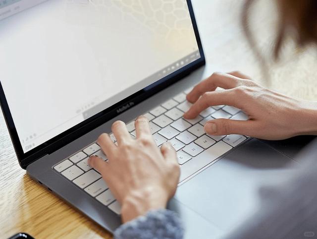 2025中国十大网站建设公司一览表：企业如何精准选型？深度评测