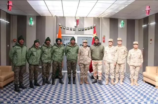 中印战略对话只谈1天,印度当面提一个请求,中方的回应很直接