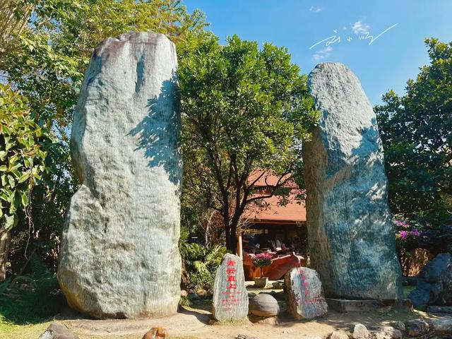 云南芒市著名4A景区:坐拥多个“全国之最”,游客直呼大开眼界?