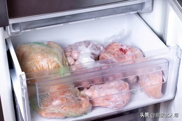 超市免费塑料袋千万别再拿回家用！马上叮嘱你的家人！