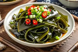 人到中年别心疼钱，多吃7种碱性菜，头发乌黑口不臭，身体更健康图片