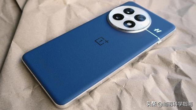 从小米15看电池双标：中国6000随便卖，欧美5300就触顶的真相