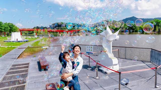 2025如虹嘉年华“动感”正燃！深圳虹桥公园成双节假期热门打卡地