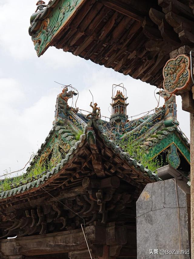 润城东岳庙，藏在晋城的琉璃奇观，拜亭藻井与天齐殿斗拱惊艳时光