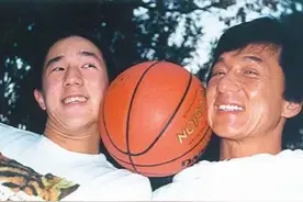 因吸毒被抓退圈的房祖名，11年过去了，他过得还好吗？图片