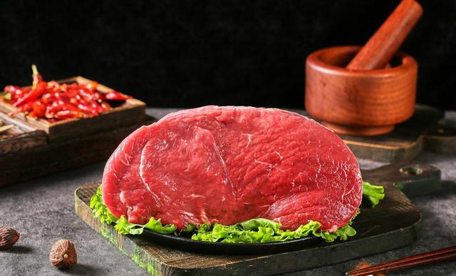 买牛腱子，要分清“前腱”和“后腱”差别挺大	，弄懂再买不被忽悠