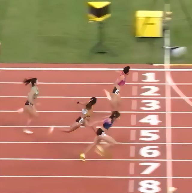 吴艳妮妈妈也没想到，全运会刚结束，女儿就落得和全红婵一样处境