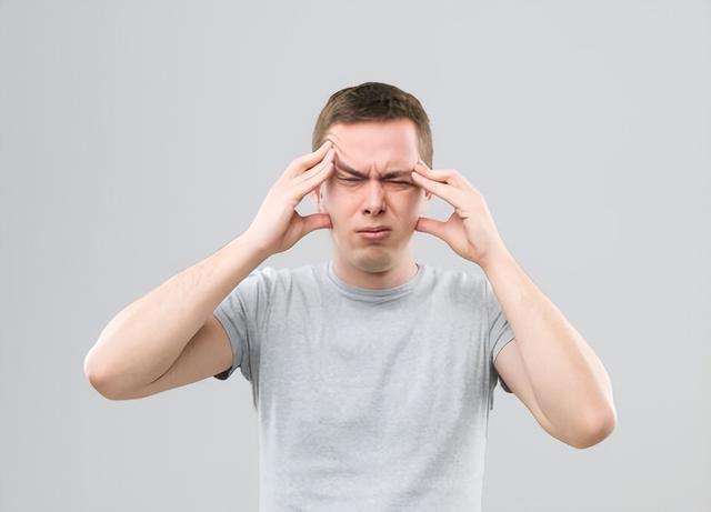 有一种剧痛叫“口腔溃疡”：只补充维生素不管用，这几种药更靠谱