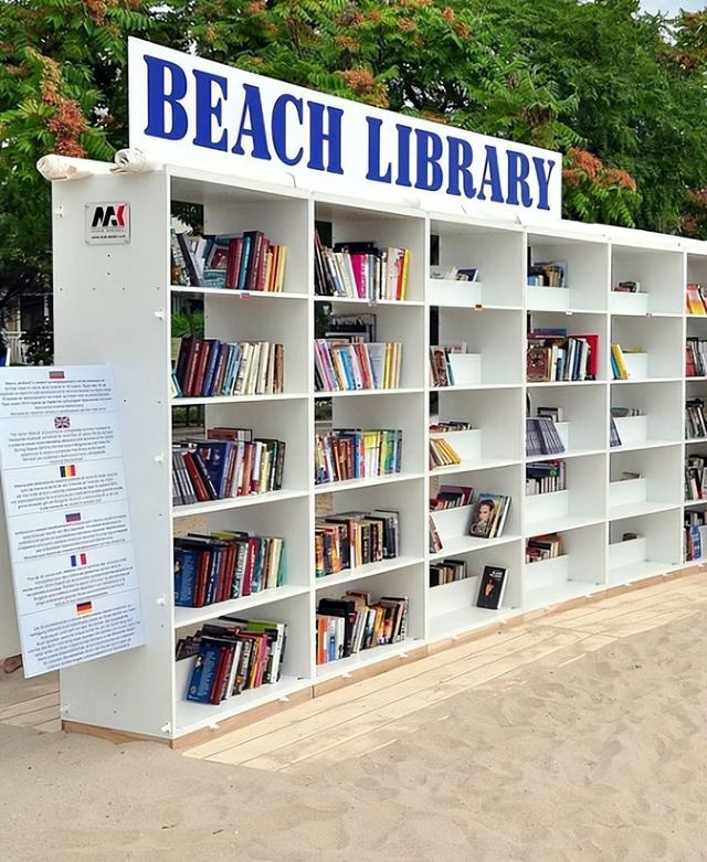 世界上的孤独图书馆，住着星辰与远方