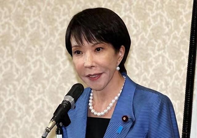 日本天皇急召高市早苗，有要事交代！美国提醒日本：小心被中国揍
