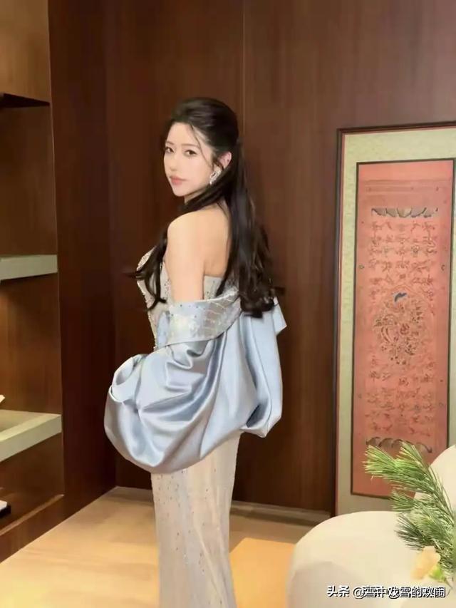 陕西咸阳一名媛，好漂亮	，仙姿玉色，貌美如花，绝世佳人不过如此