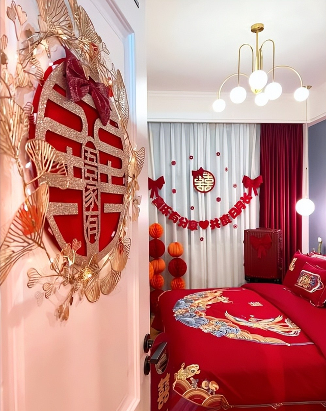 女教师婚礼坠亡后续：工资被扣留，彩礼给弟弟娶妻，村支书曝真相