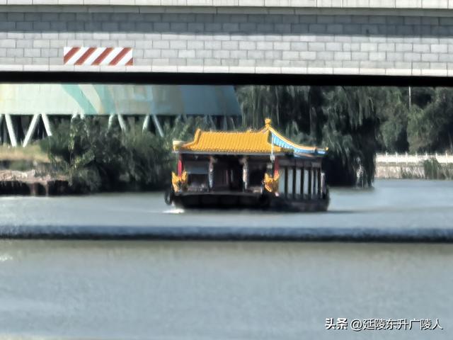 扬州文峰塔，京杭大运河畔四塔之一，塔园寺一体
