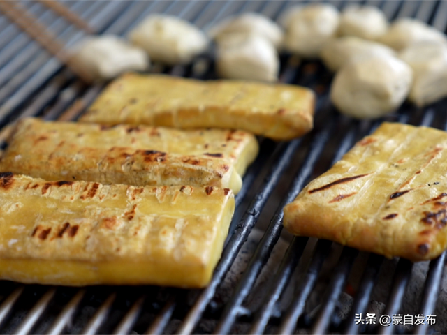 坐着火车游红河，州庆见！