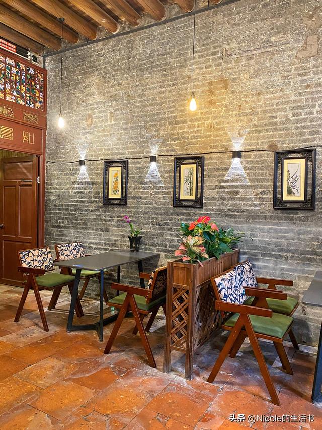 凤城寻踪：一条老巷与一座城的文化觉醒