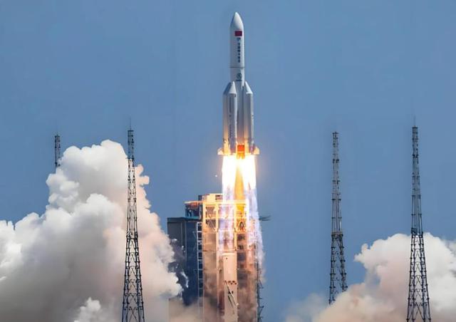 神二十乘组成功返回地球!因祸得福，首次实现跨飞船返航！